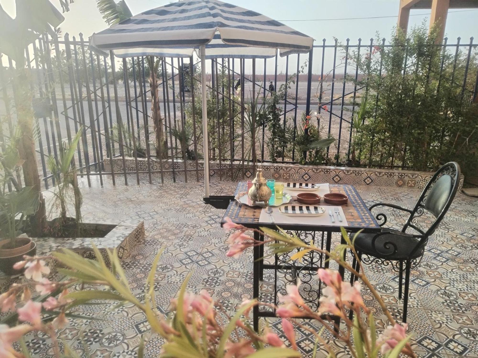 Riad Sarsar Airport 马拉喀什 外观 照片